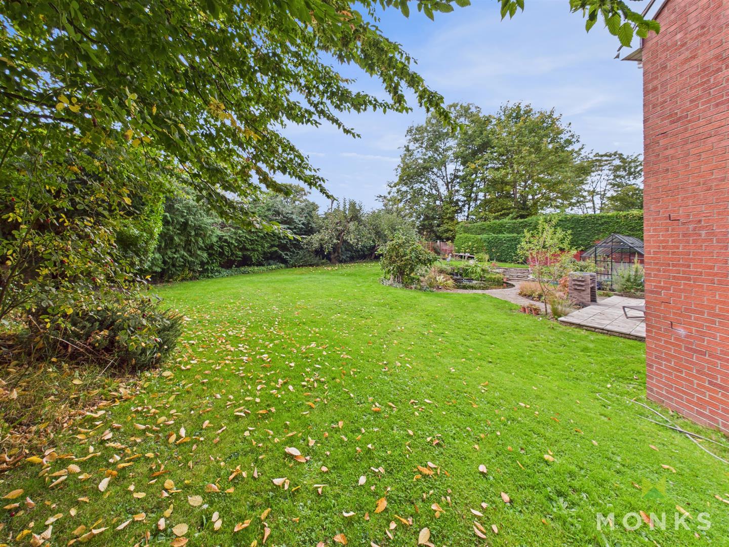 Oakdene Lowe Hill Road, Wem, SY4 5UA For Sale